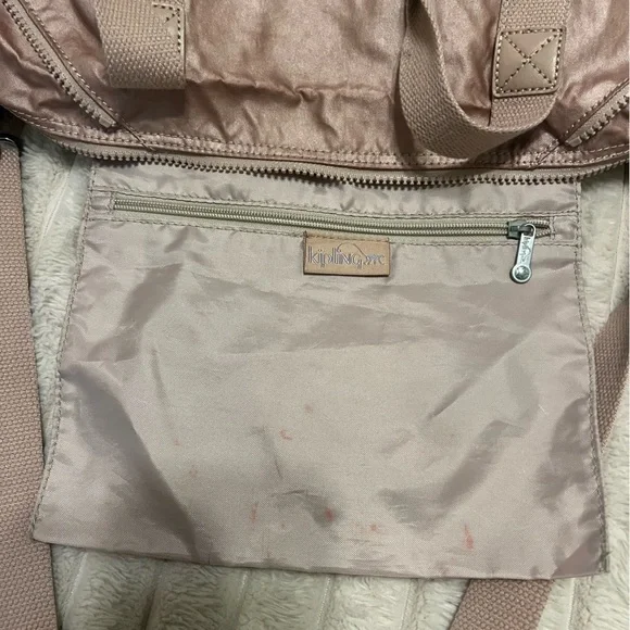 Kipling Art Mini handbag in a metallic rose - Picture 9 of 16